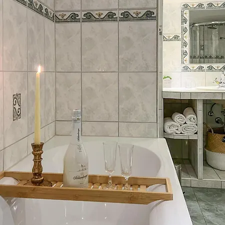 Ferienwohnung Rheinsberg 아파트 라인스베르크