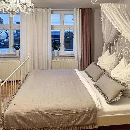 Ferienwohnung Rheinsberg 아파트 라인스베르크