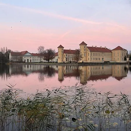 Ferienwohnung Rheinsberg * 라인스베르크